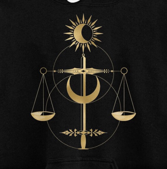 Libra Zodiac Sign Tarot Justice Moon Horoscope Pullover Hoodie