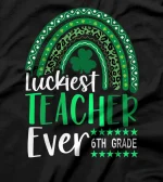  Luckiest 6th Grade Teacher Ever St Patricks Day Leopard Cool T-Shirt