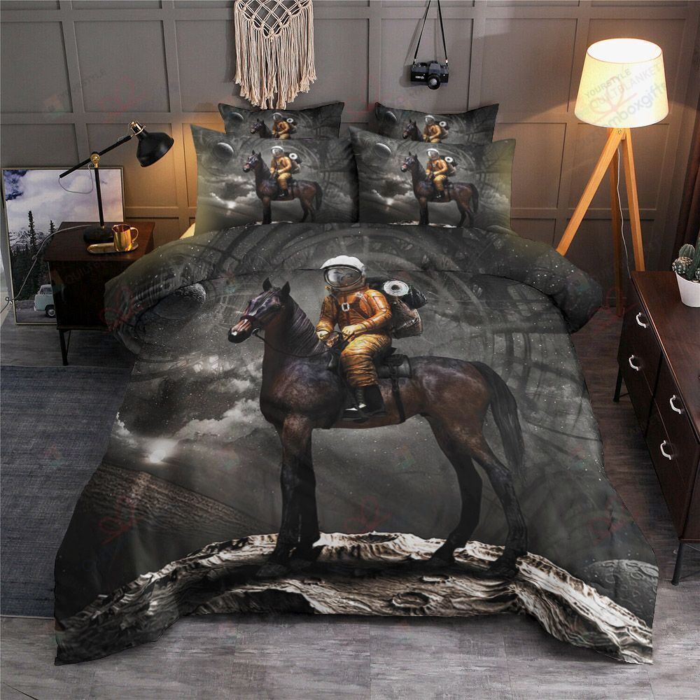 Personalized Bedding Set - Astronaut Horse Included 1 Soft Duvet Cover or Quilt and 2 Lightweight Breathe Pillowcases