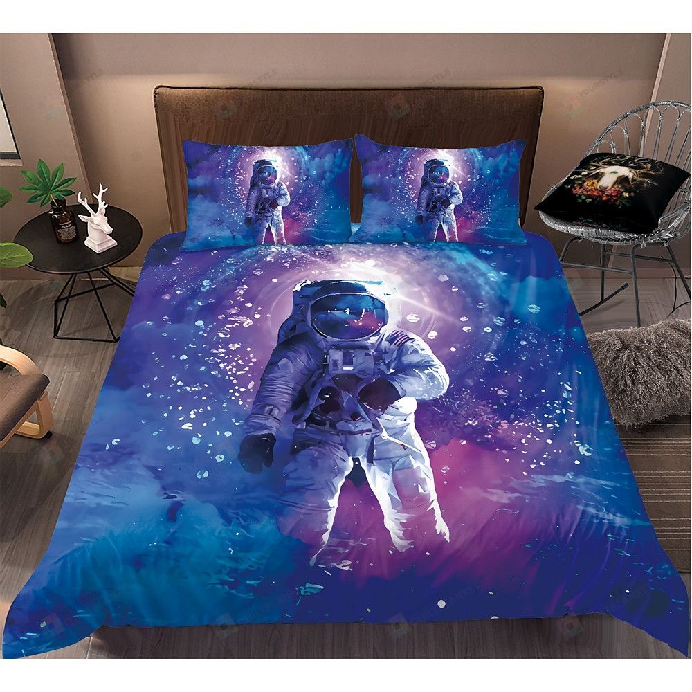 Personalized Bedding Set - Astronaut Spread Included 1 Soft Duvet Cover or Quilt and 2 Lightweight Breathe Pillowcases