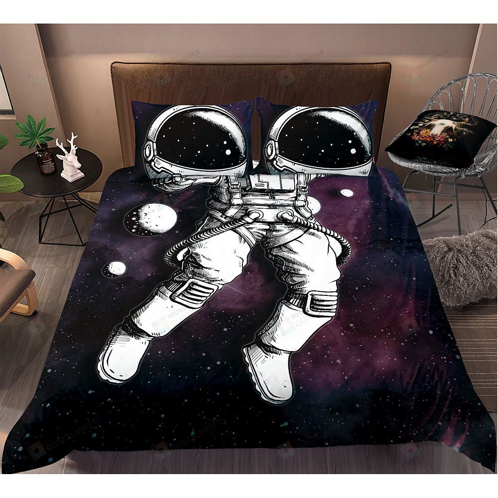 Personalized Bedding Set - Astronaut Spread Included 1 Soft Duvet Cover or Quilt and 2 Lightweight Breathe Pillowcases