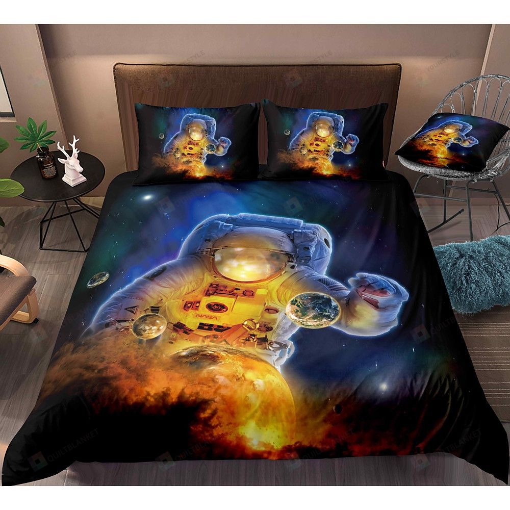 Personalized Bedding Set - Astronaut Spread Included 1 Soft Duvet Cover or Quilt and 2 Lightweight Breathe Pillowcases
