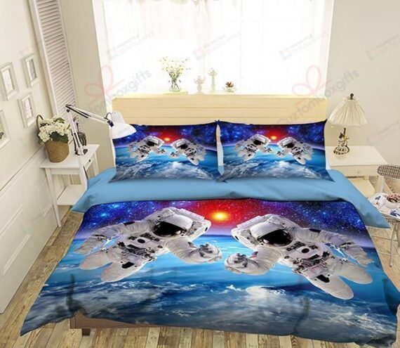 Personalized Bedding Set - Astronauts Flying Included 1 Soft Duvet Cover or Quilt and 2 Lightweight Breathe Pillowcases