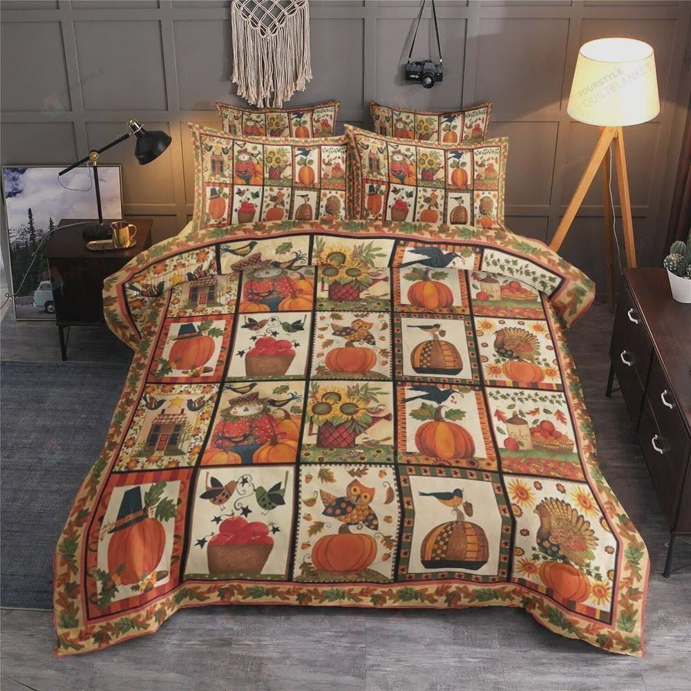 Personalized Bedding Set - Autumn Thanksgiving On Square Cotton Spread Included 1 Soft Duvet Cover or Quilt and 2 Lightweight Breathe Pillowcases