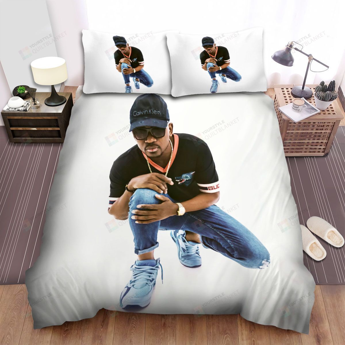 Personalized Bedding Set - Busy Signal Posting Of The Men On White Background Spread Included 1 Soft Duvet Cover or Quilt and 2 Lightweight Breathe Pillowcases