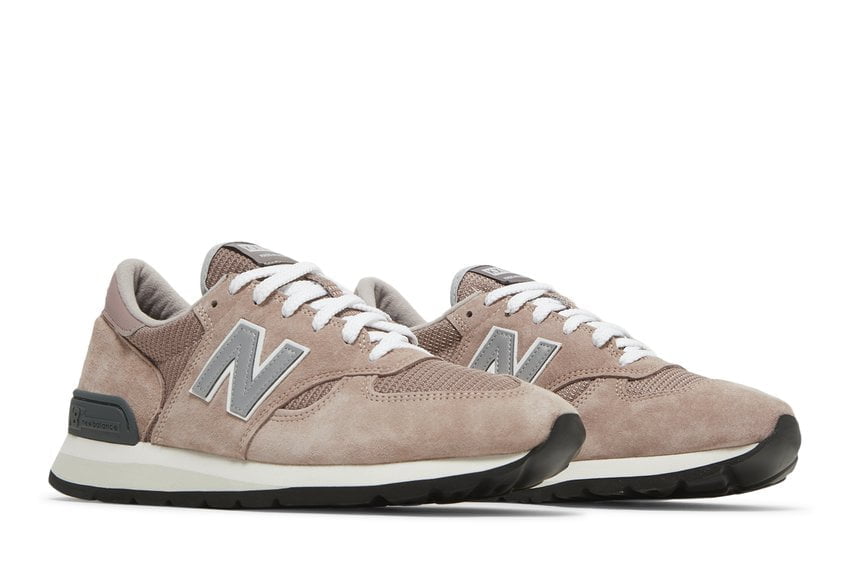 New Balance 990v1 Kith Dusty Rose (without Socks)