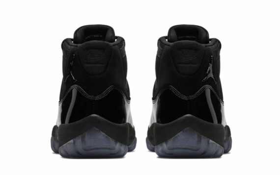 Jordan 11 Retro Cap and Gown