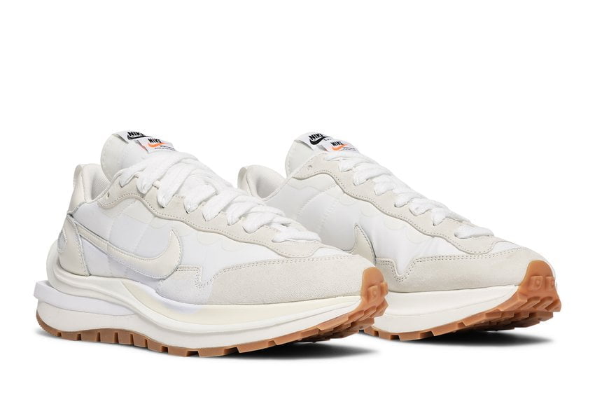 Nike Vaporwaffle sacai Sail Gum
