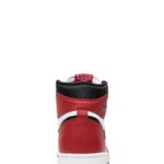 Air Jordan 1 Retro High OG ‘Chicago’ 2015 555088-101